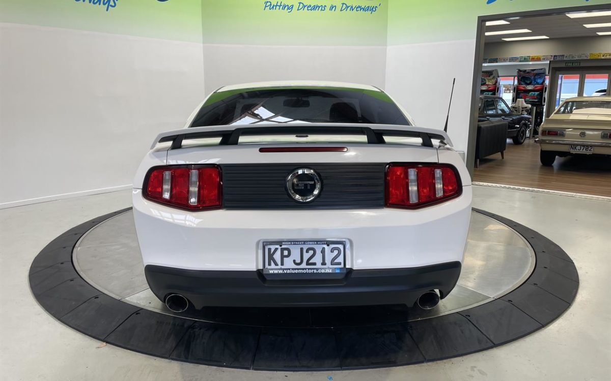 Car Finance 2010 Ford Mustang-1377107