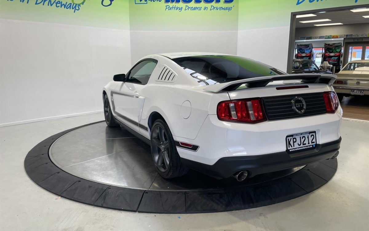 Car Finance 2010 Ford Mustang-1377106