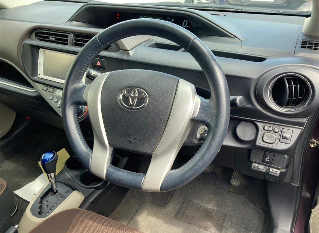 Car Finance 2014 Toyota Aqua-1464578