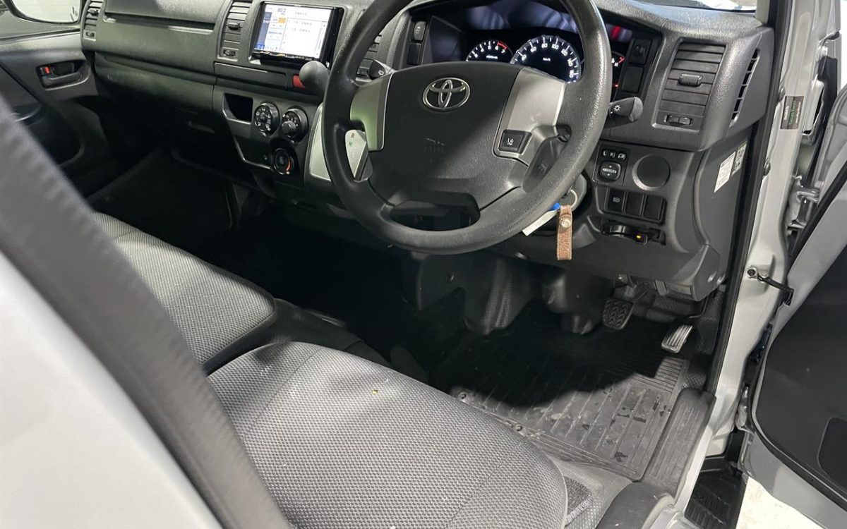 Car Finance 2018 Toyota Hiace-1473602