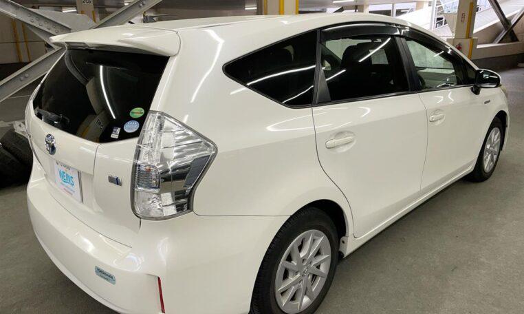 Car Finance 2013 Toyota Prius-1464815