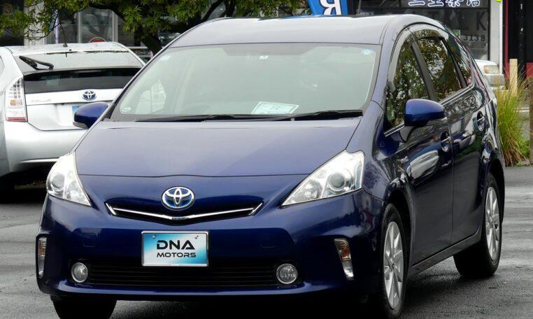 Car Finance 2013 Toyota Prius-1478094