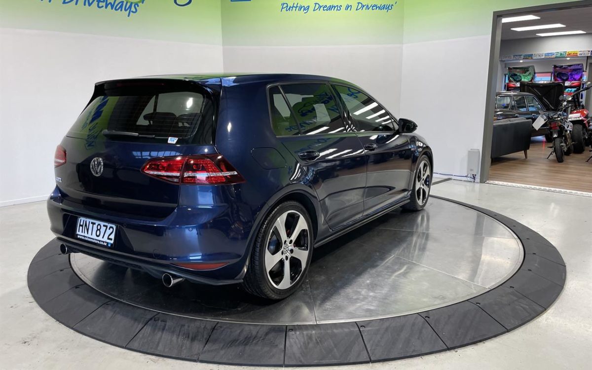 Car Finance 2014 Volkswagen Golf-1494013