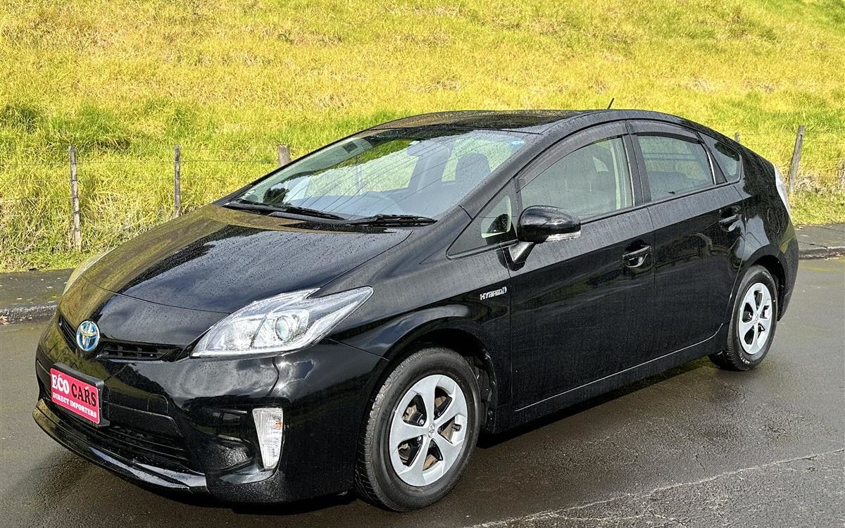 Car Finance 2015 Toyota Prius-1561245