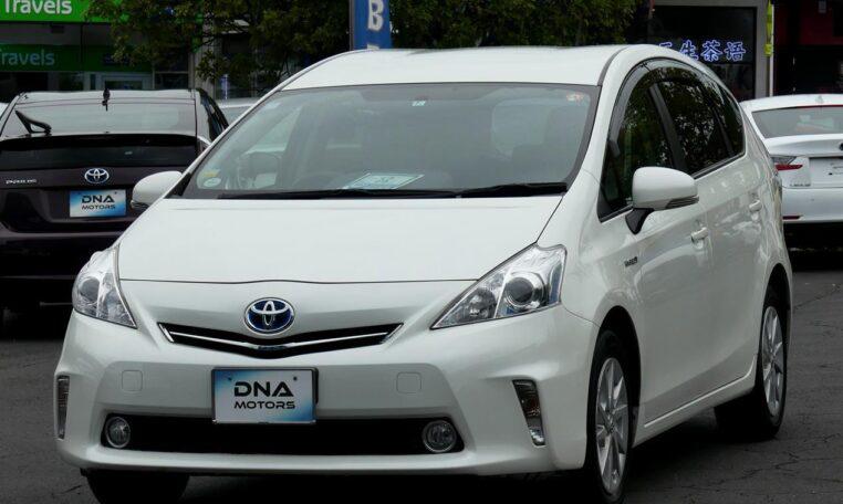 Car Finance 2014 Toyota Prius-1579072