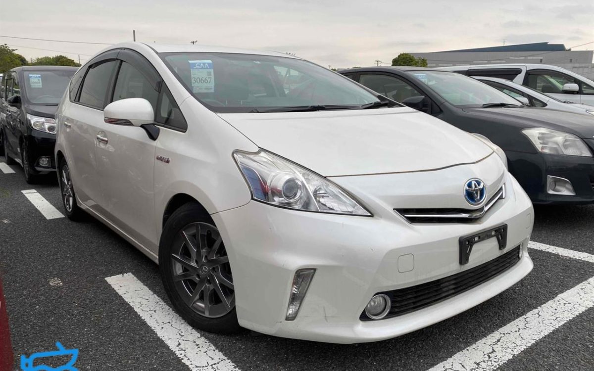 Car Finance 2014 Toyota Prius-1630872