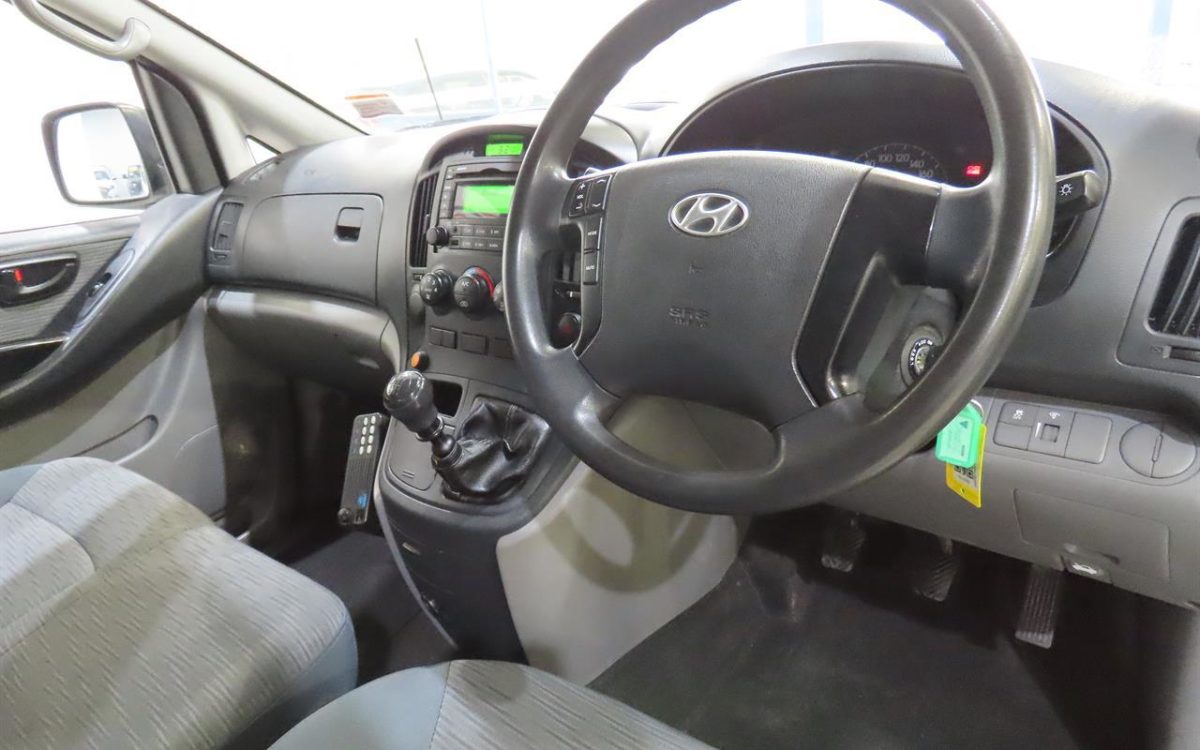 Car Finance 2015 Hyundai Iload-1708673