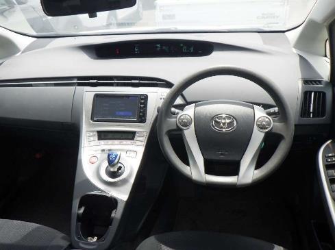 Car Finance 2016 Toyota Prius-1704156