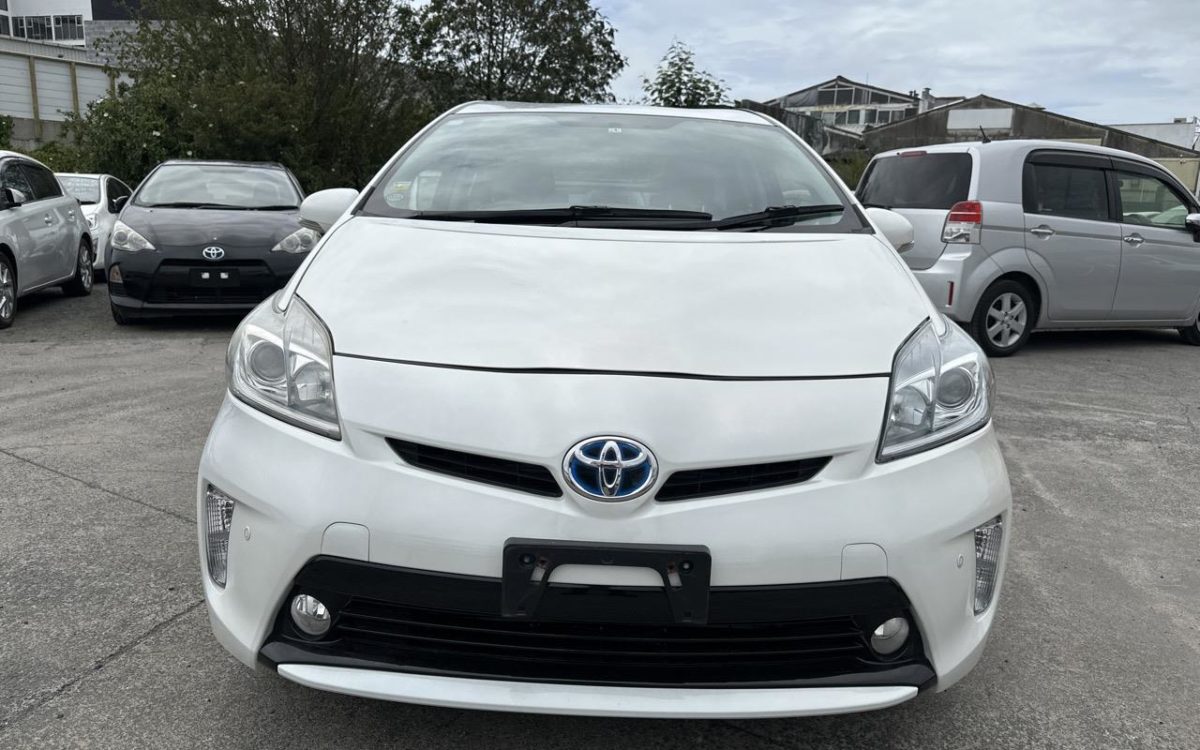 Car Finance 2015 Toyota Prius-1743513