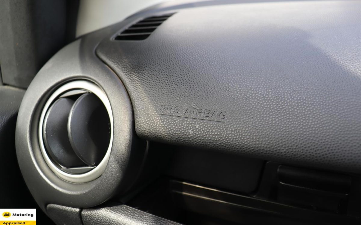 Car Finance 2014 Mazda Demio-1778773