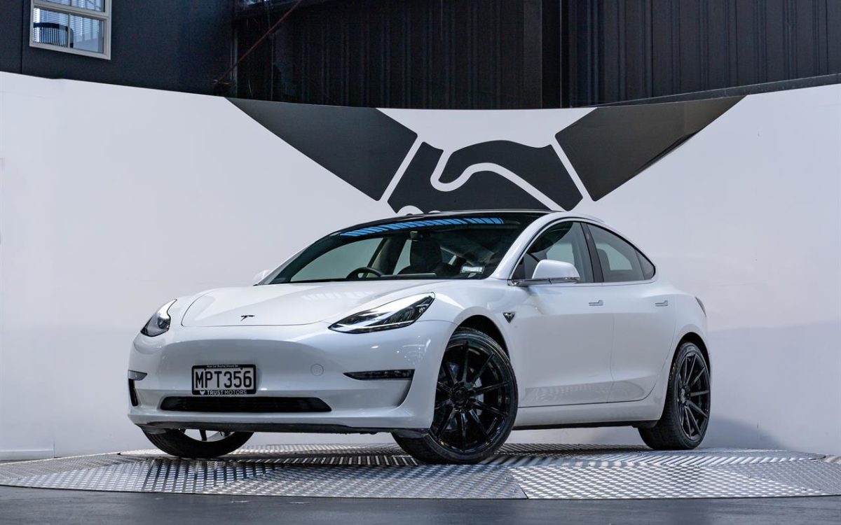 Car Finance 2020 Tesla Model-1791626