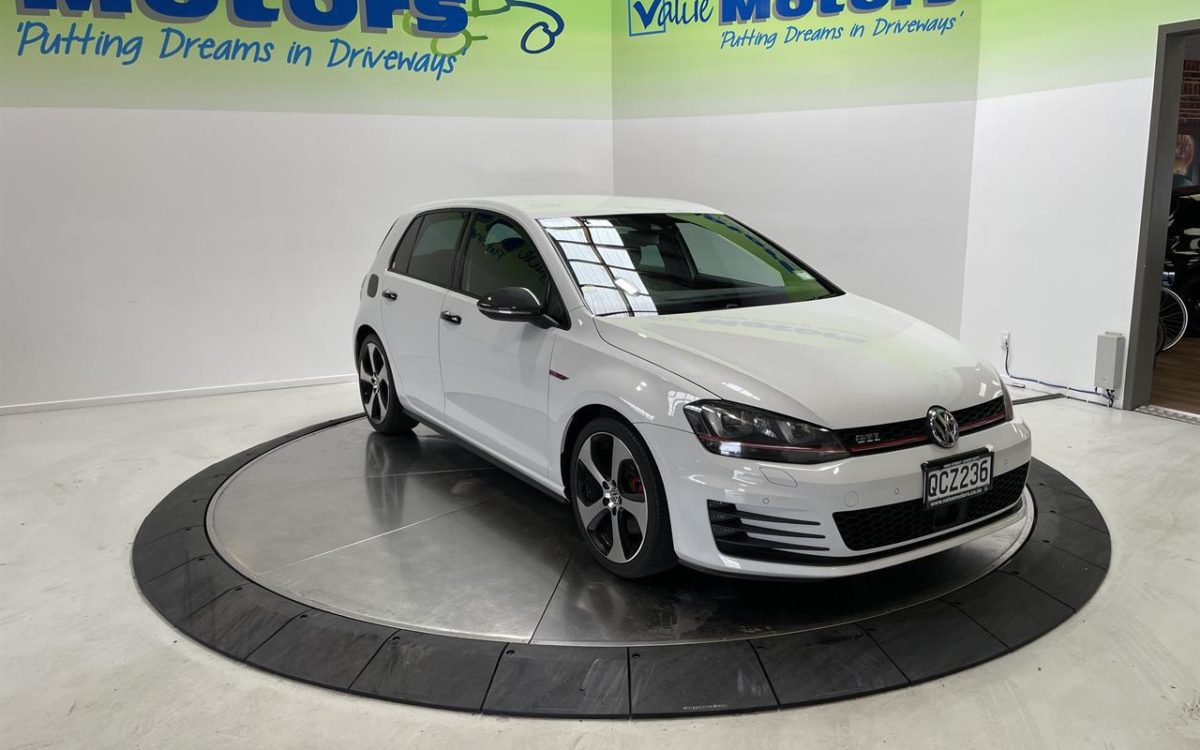 Car Finance 2013 Volkswagen Golf-1774208