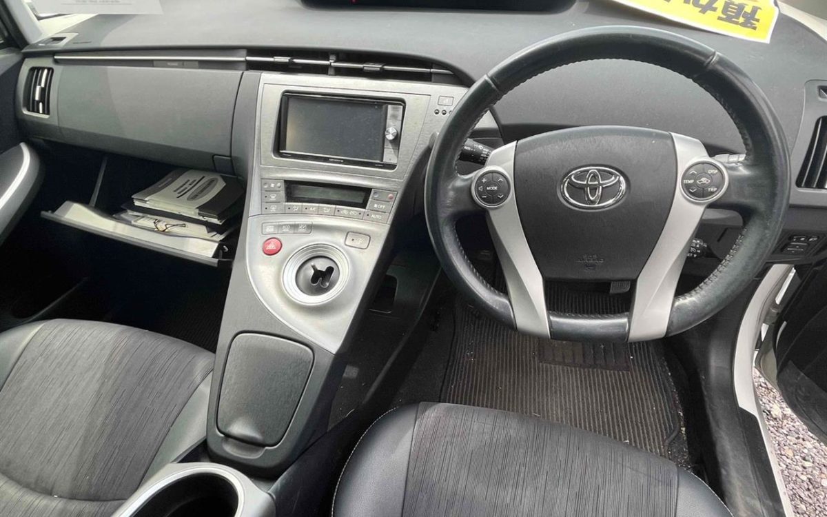 Car Finance 2015 Toyota Prius-1803868