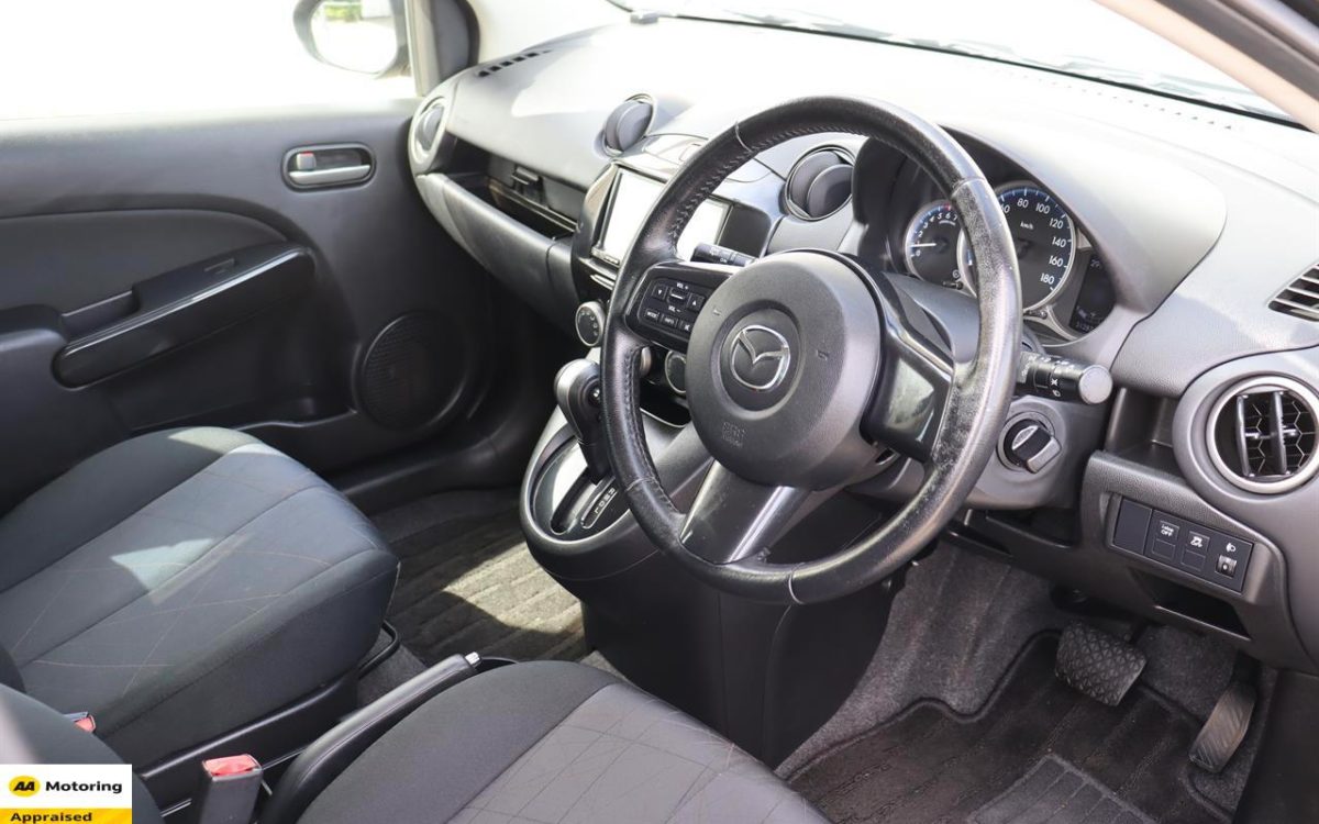 Car Finance 2014 Mazda Demio-1778775