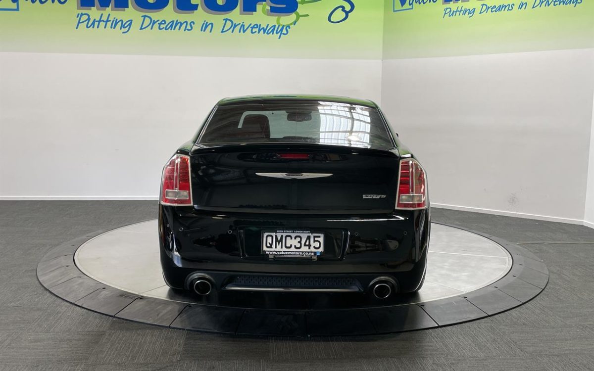 Car Finance 2013 Chrysler 300-1830026