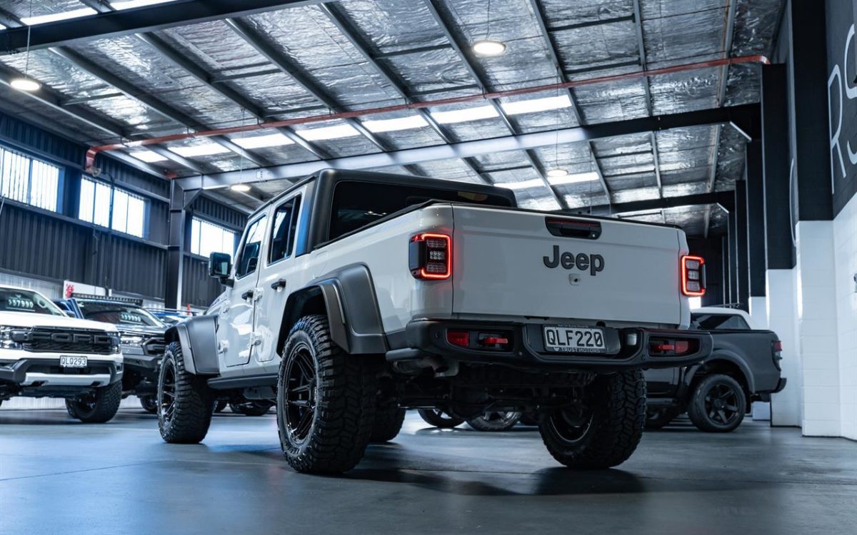 Car Finance 2022 Jeep Gladiator-1832756