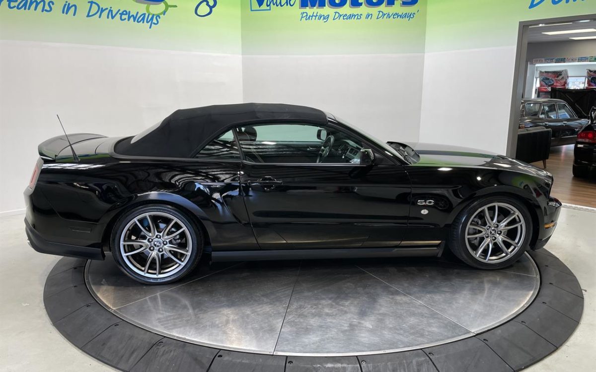 Car Finance 2012 Ford Mustang-1817828