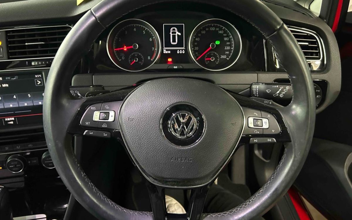 Car Finance 2015 Volkswagen Golf-1824384
