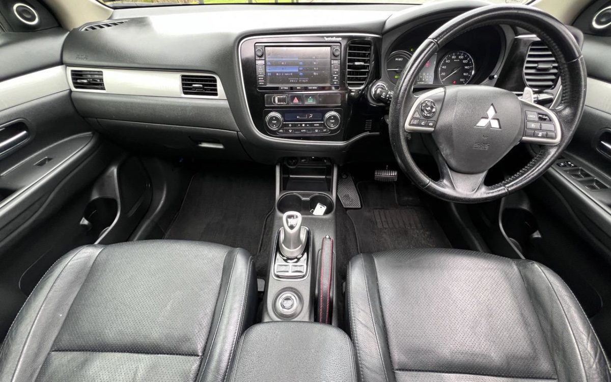 Car Finance 2014 Mitsubishi Outlander-1817859