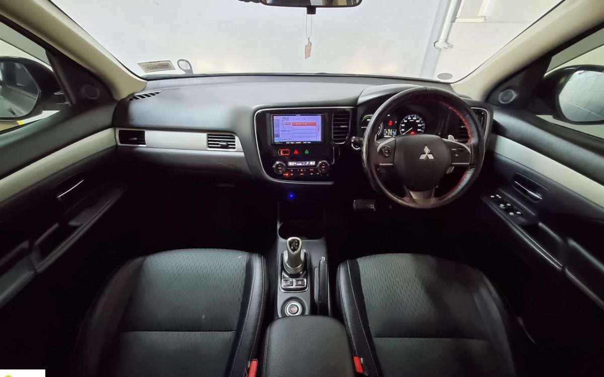 Car Finance 2015 Mitsubishi Outlander-1820003