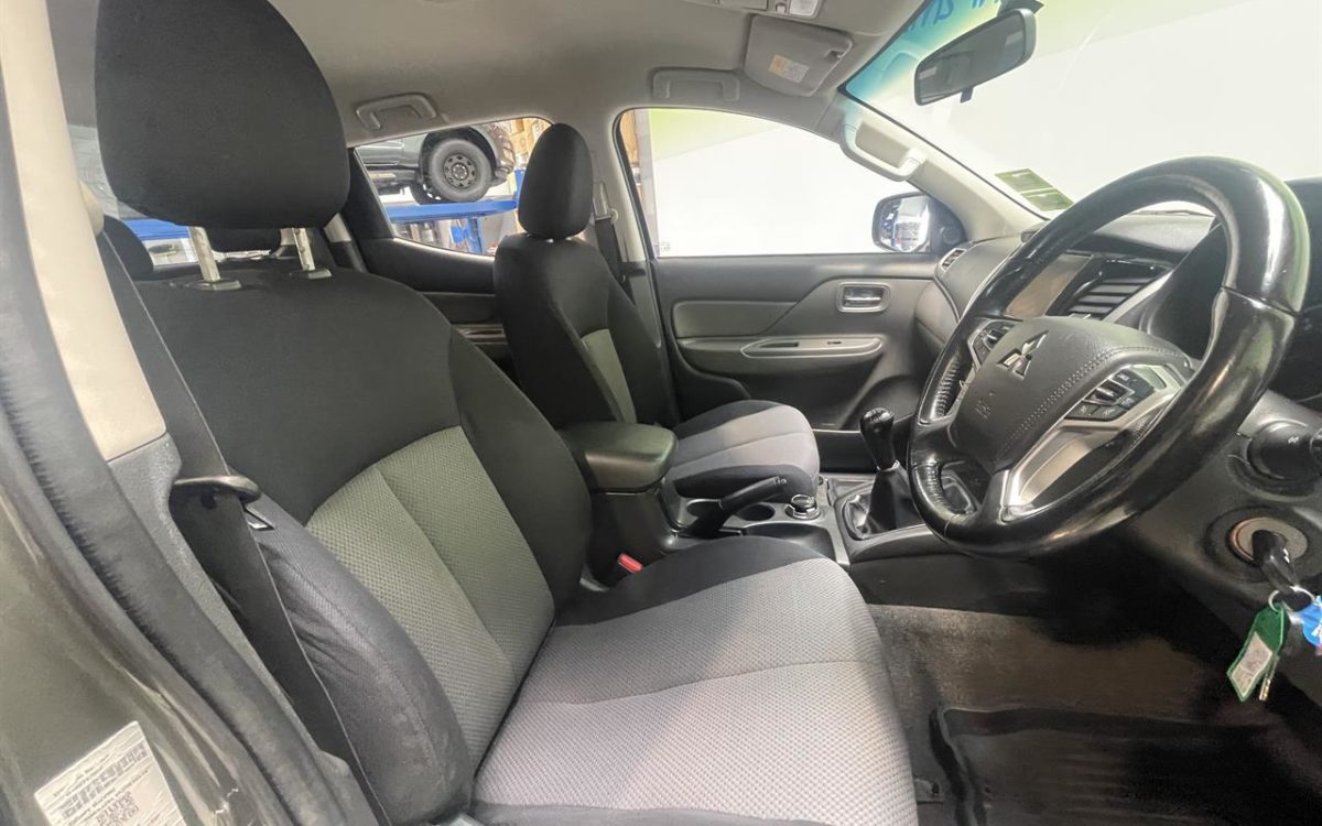 Car Finance 2018 Mitsubishi Triton-1830899
