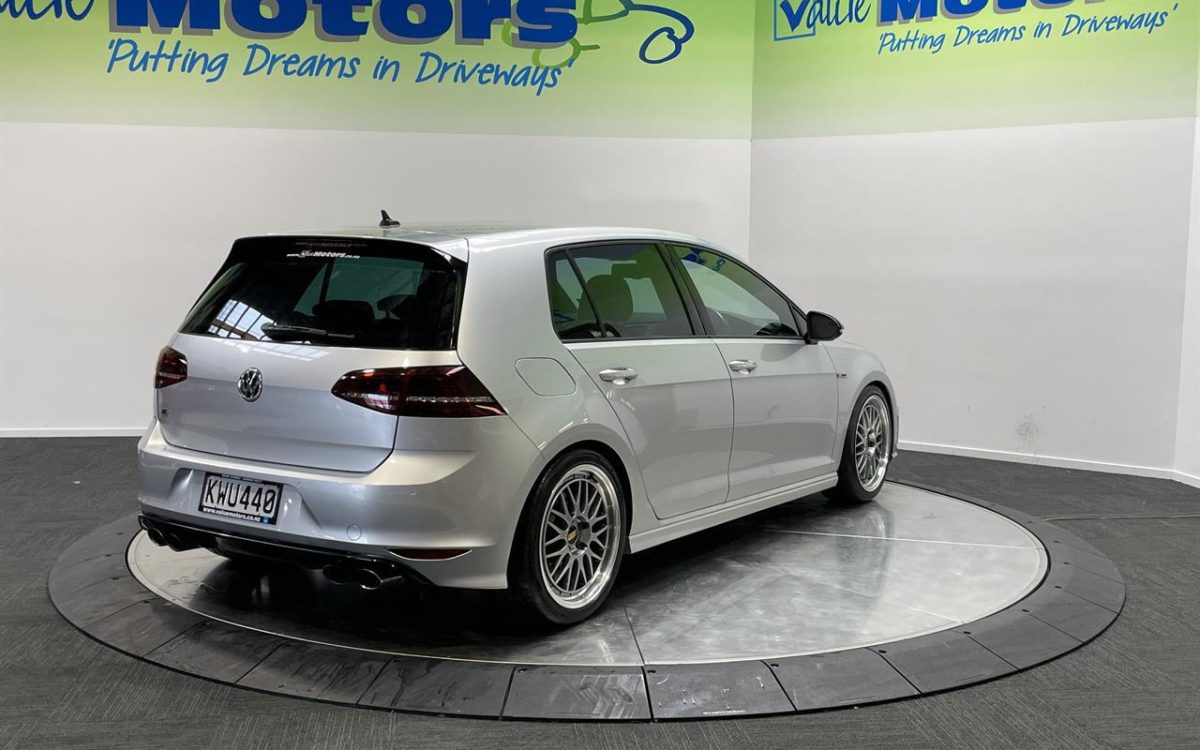 Car Finance 2014 Volkswagen Golf-1844964