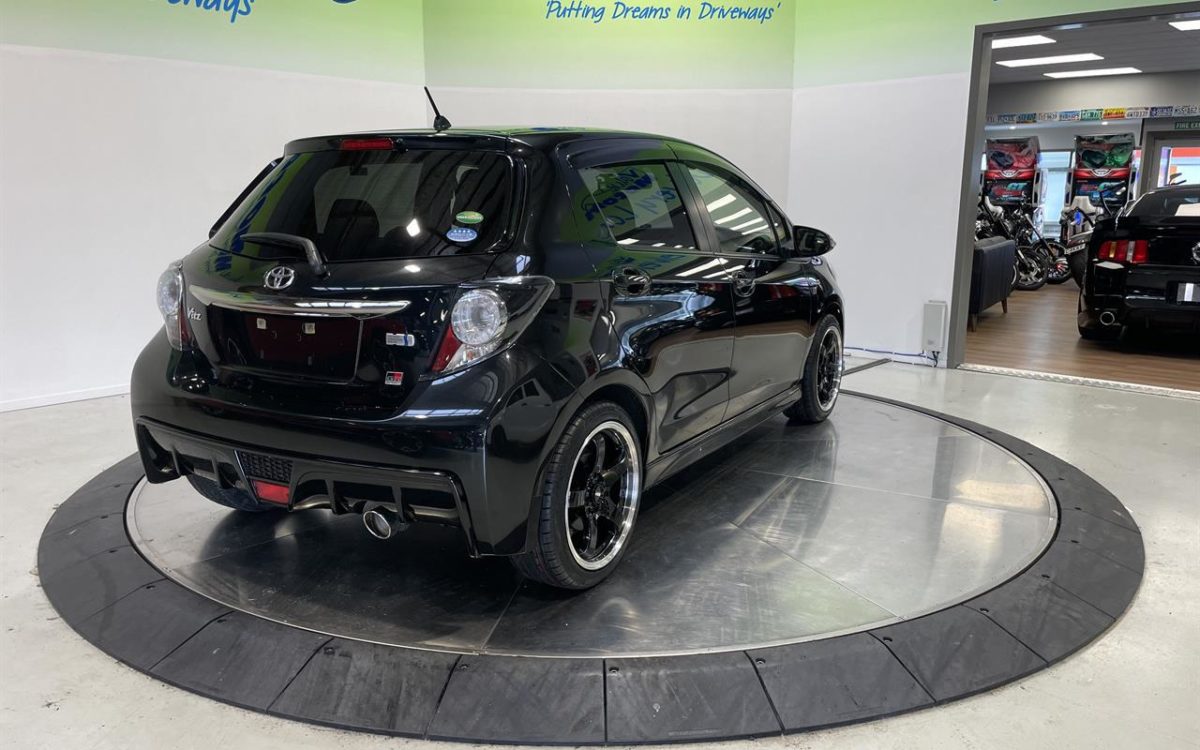 Car Finance 2018 Toyota Vitz-1836067