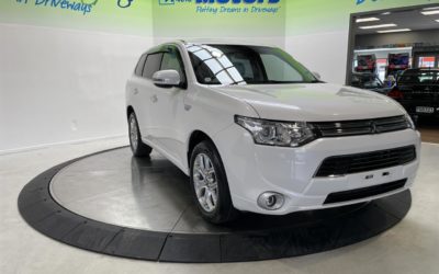 Car Finance 2013 Mitsubishi Outlander