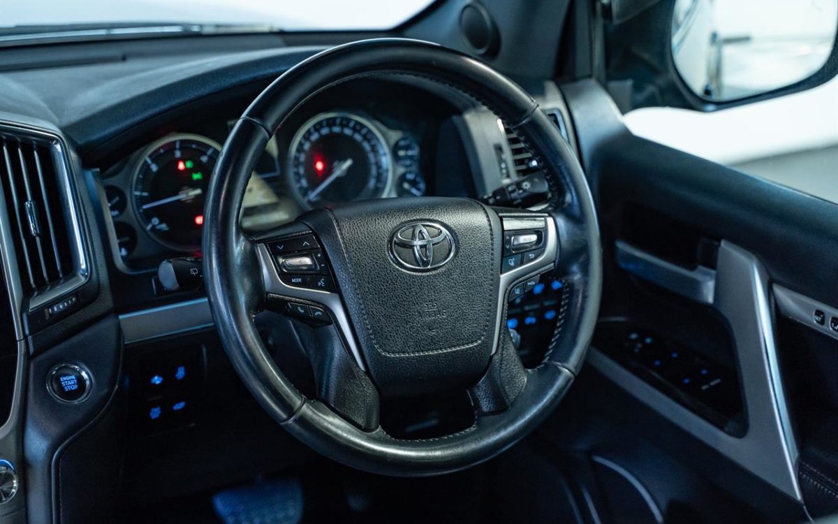 Car Finance 2018 Toyota Landcruiser-1853756