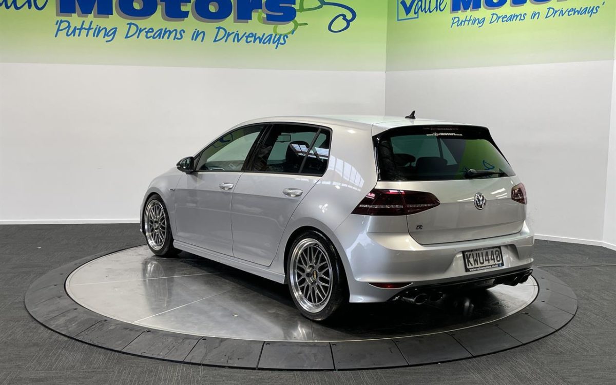 Car Finance 2014 Volkswagen Golf-1844961